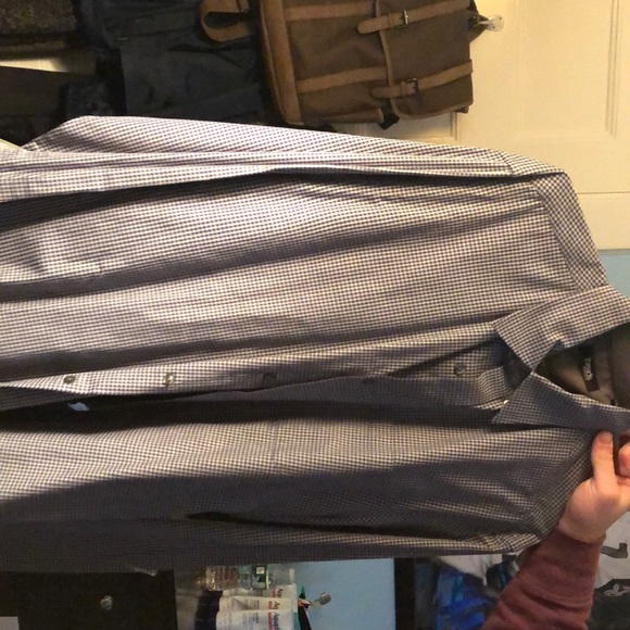 Men’s button up shirts - Picture 2 of 3